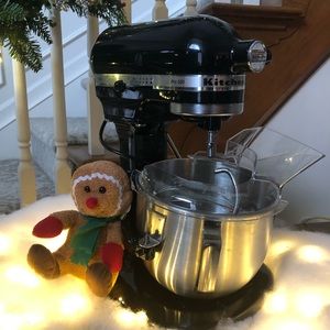 KitchenAid - Pro 500 5 Quart Bowl-Lift Stand Mixer - Black